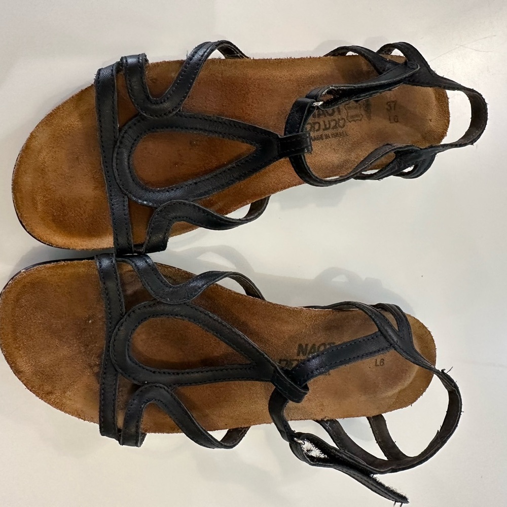 Naot Dorith Sandal
